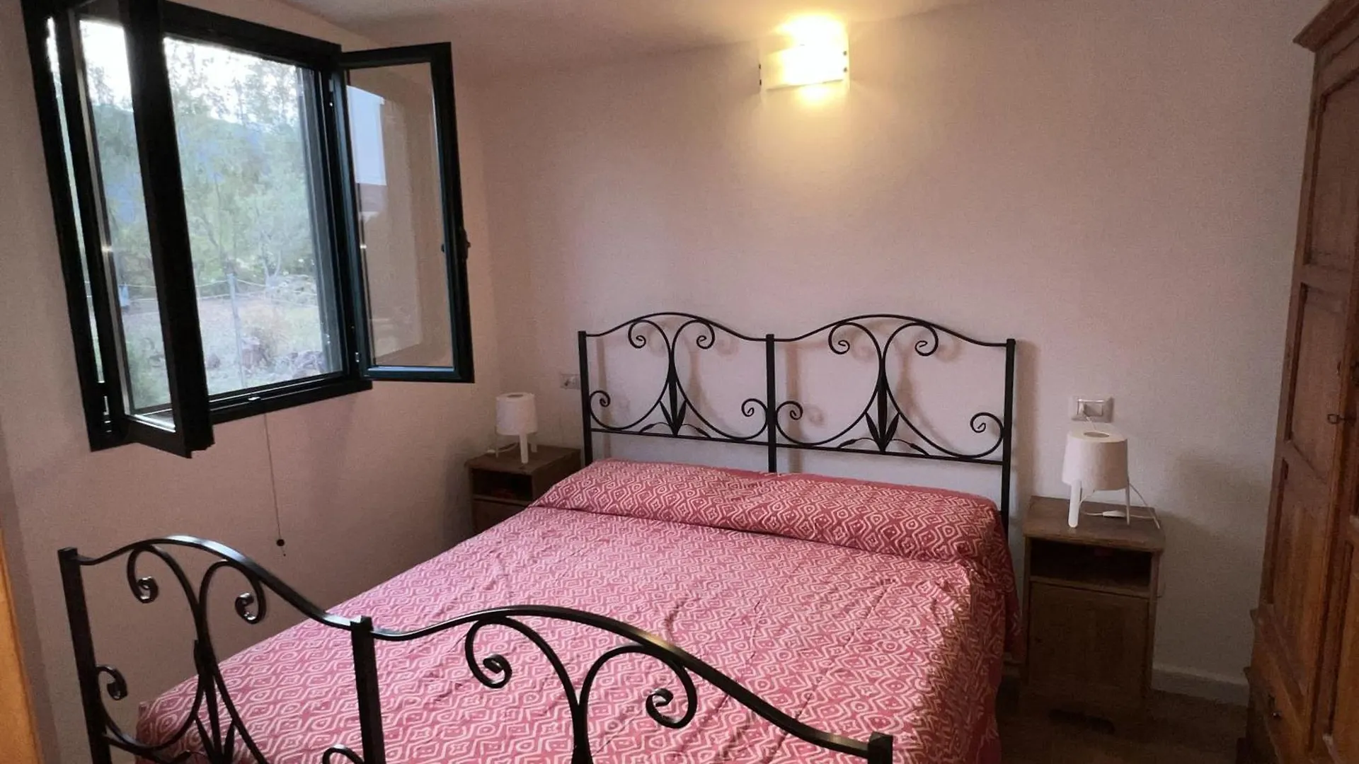 Holiday home Casa Chia A 5 Minuti Dal Mare - Su Giudeu Tuerredda Villa